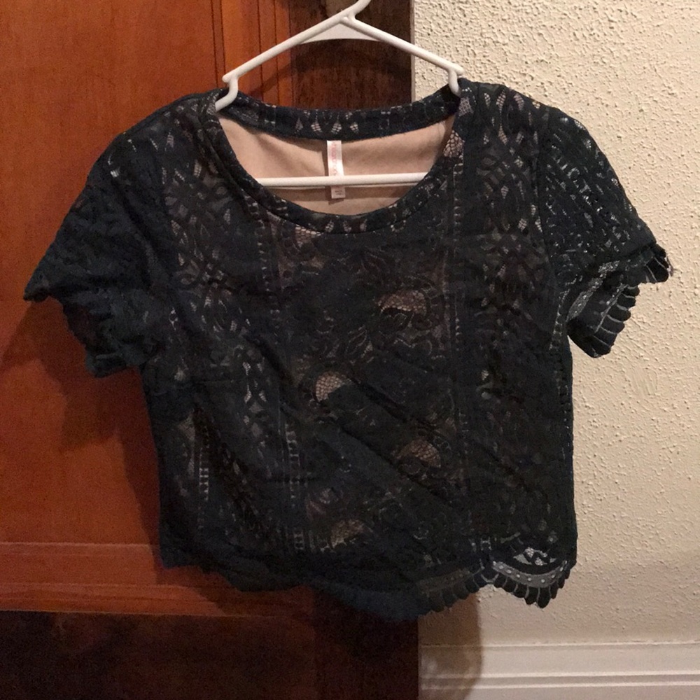 Green crop top